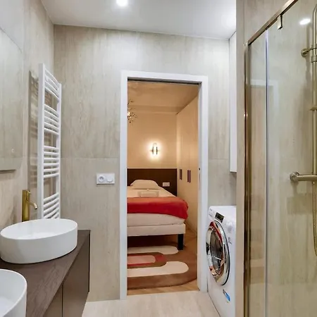 Sublime Duplex Avec Salle De Cinéma Appartamento